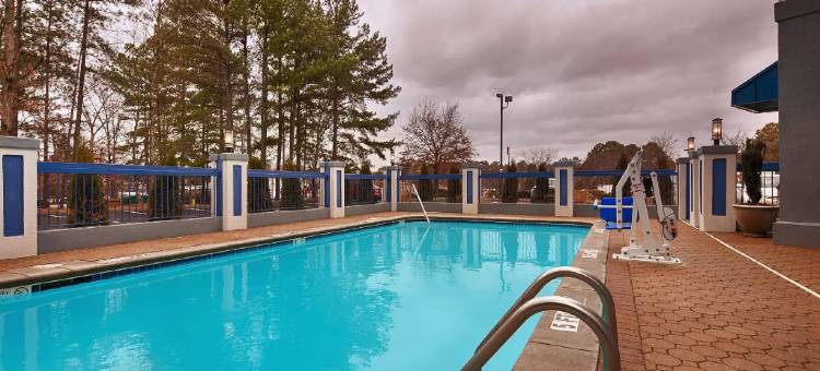 昆内特中心贝斯特韦斯特酒店(Best Western Gwinnett Center Hotel)图片