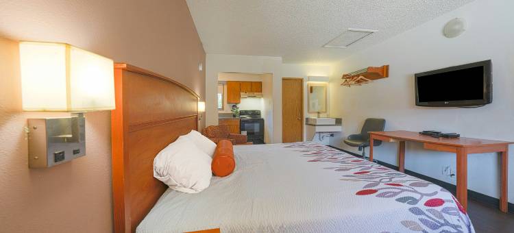 OYO 格拉德斯通经济旅店 - 波特兰/克拉克默斯(Budget Inn Gladstone by OYO - Portland Clackamas)图片
