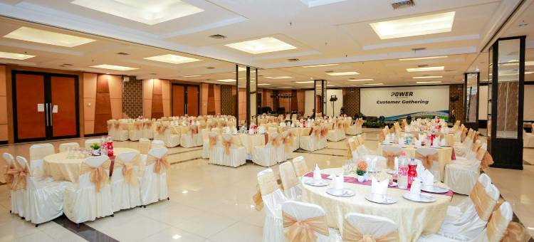 柏思曼德林酒店-巴卡隆岸(Parkside Mandarin Hotel Pekalongan)图片