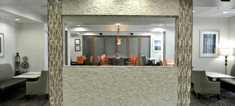 希尔顿欢朋酒店-卡里索斯普林斯(Hampton Inn Carrizo Springs)图片