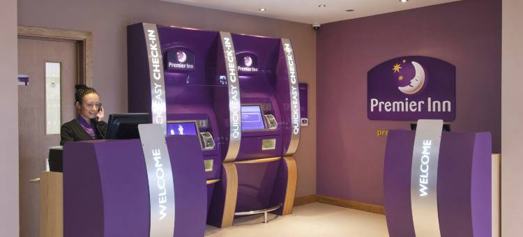 斯特拉特福埃文水道普瑞米尔酒店(Premier Inn Stratford-Upon-Avon Waterways)图片