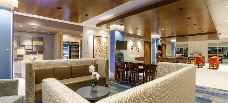 智选假日套房酒店-斯特布里奇(Holiday Inn Express & Suites STURBRIDGE by IHG)图片