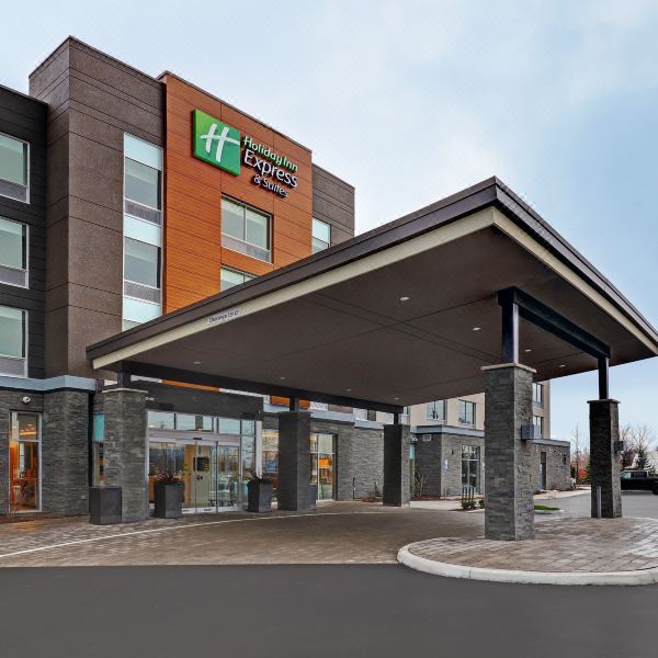 科灵伍德智选假日套房酒店(Holiday Inn Express & Suites COLLINGWOOD by IHG)图片