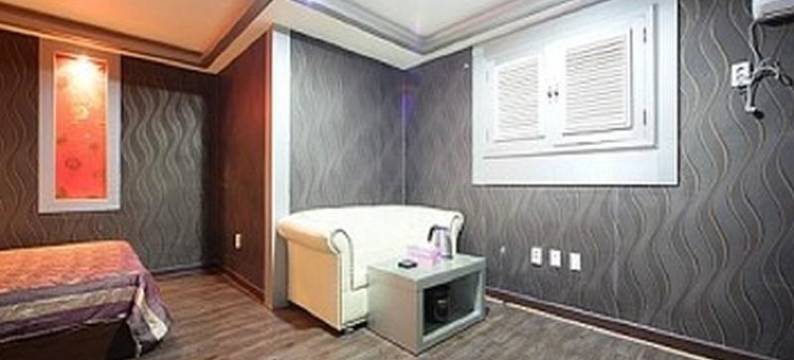 普拉达汽车旅馆(Prada Motel)图片