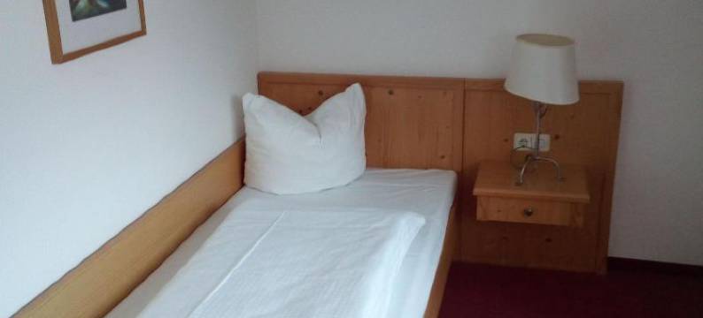 克莉丝古特兰德酒店(Landhotel Keils Gut)图片