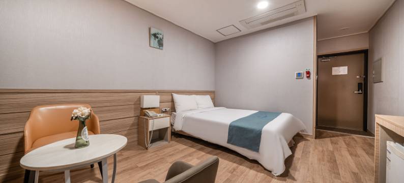 蓝山酒店(Blue Mountain Hotel)图片