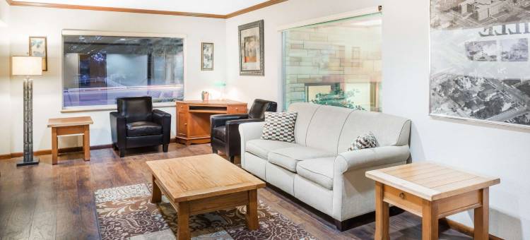 杰克逊维尔骑士酒店(Knights Inn Jacksonville East Morton Ave)图片