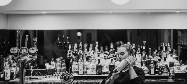 迈逊斯阿姆斯酒店(The Masons Arms Hotel)图片