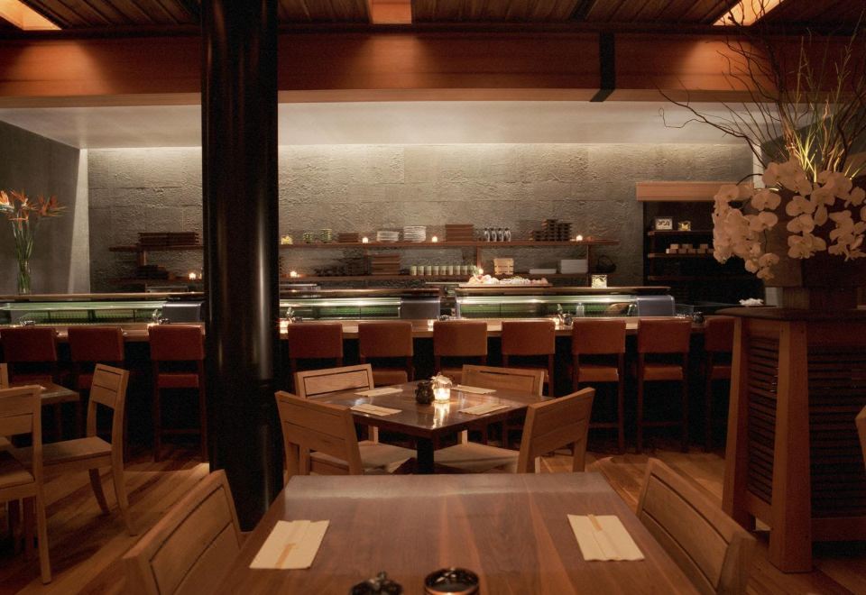 6 Columbus Central Park Hotel Hotel Overview