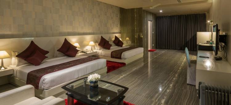 欧帕尔蓝普尔酒店(The Opal)图片