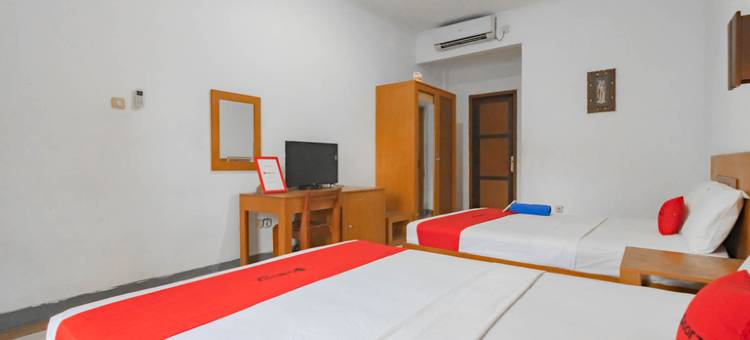 RedDoorz Plus at Hotel Sofia Pangandaran图片