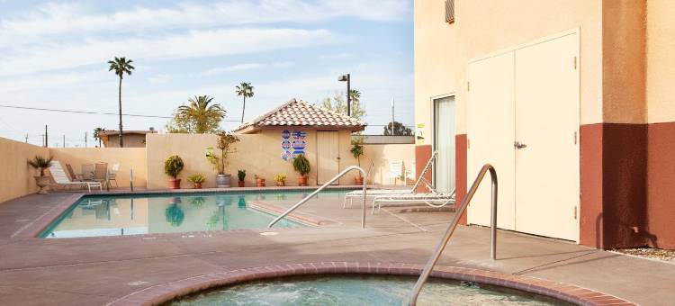 Holiday Inn Express 马德拉(Holiday Inn Express Madera-Yosemite PK Area)图片