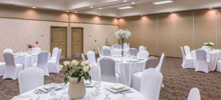 普莱恩韦尔舒适酒店(Comfort Inn)图片