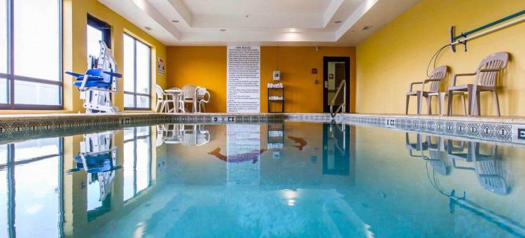 舒适套房酒店(Comfort Suites)图片