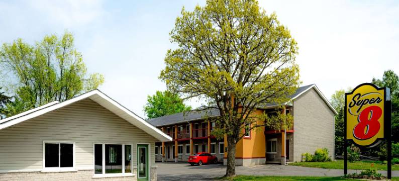 金斯顿速8酒店(Super 8 by Wyndham Kingston)图片