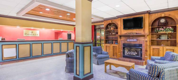 美肯华美达酒店(Ramada by Wyndham Macon)图片