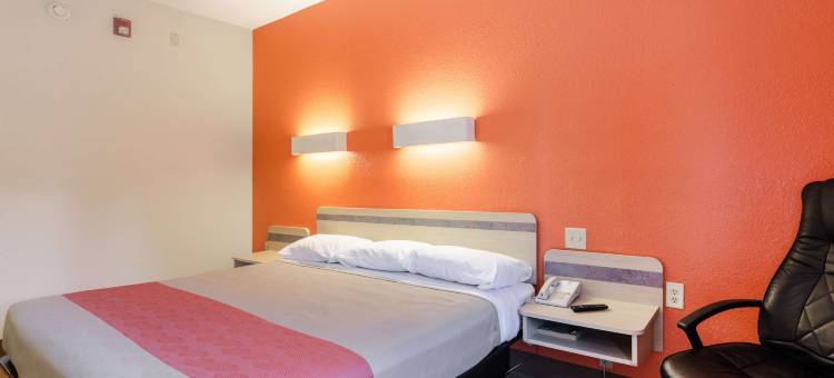 6号布里斯都汽车旅馆(Motel 6 Bristol, VA)图片