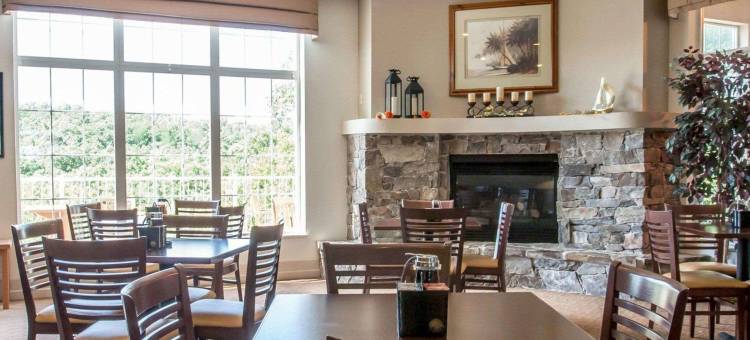 奥沙克湖舒眠酒店及套房(Sleep Inn & Suites Lake of the Ozarks)图片