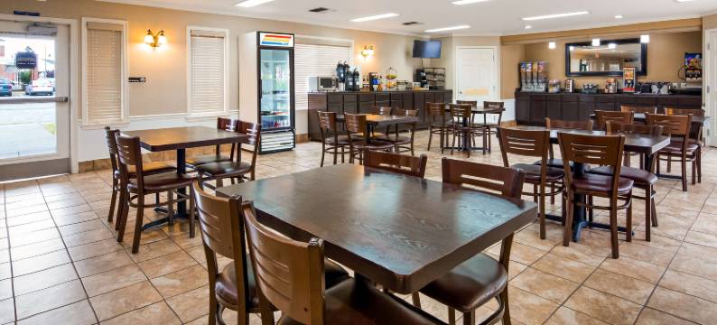 莱克伍德汽车贝斯特韦斯特酒店(Best Western Lakewood)图片