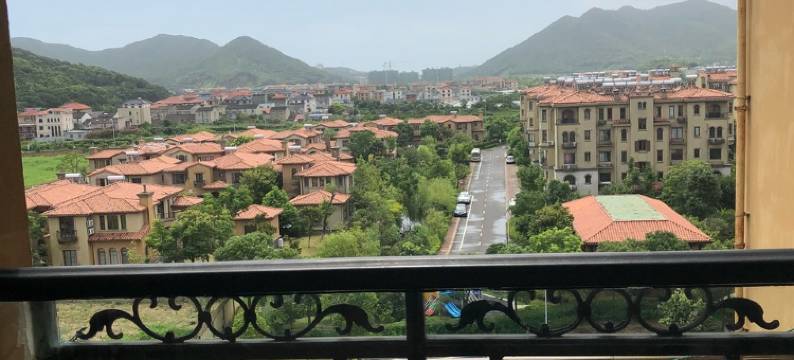 了了公寓(朱乌线分店)图片