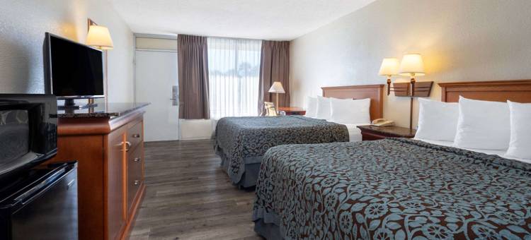 泰特斯维尔肯尼迪太空中心戴斯酒店(Days Inn by Wyndham Titusville Kennedy Space Center)图片