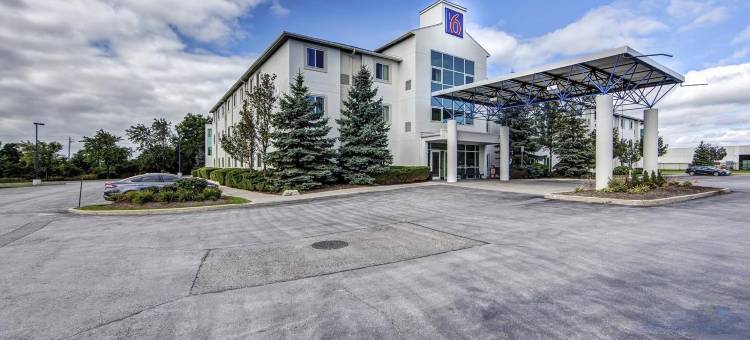 西多伦多 - 伯灵顿 - 奥克维尔6号汽车旅馆酒店(Motel 6 Burlington, on - Toronto West - Oakville)图片