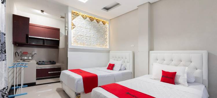 红多兹伊斯兰酒店-近亚齐市集购物中心(RedDoorz Syariah Near Pasar Aceh Shopping Centre)图片