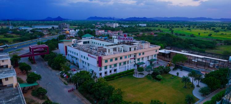 阿杰梅尔温德姆华美达酒店(Ramada by Wyndham Ajmer)图片