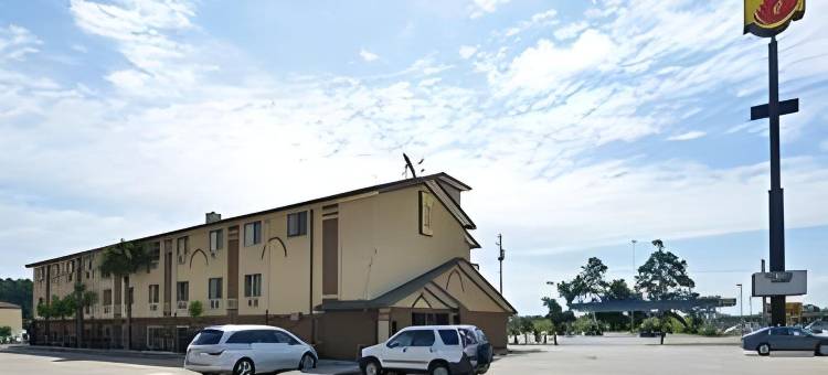 布伦瑞克-圣西蒙斯岛地区温德姆速8酒店(Super 8 by Wyndham Brunswick/St Simons Island Area)图片