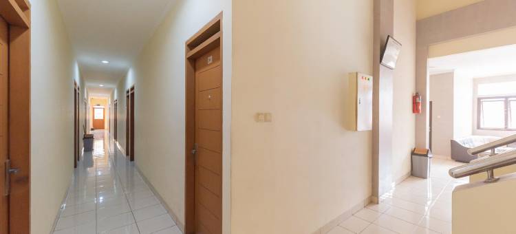 厄本维尤霍特尔萨库拉(Urbanview Hotel Sakura Bandung)图片
