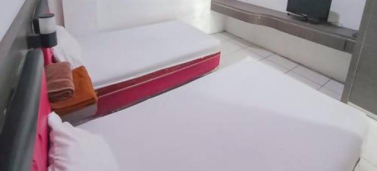 OYO 3848卡瓦那伊斯兰家庭旅馆(RedDoorz Syariah Near Q-Mall Banjarbaru)图片