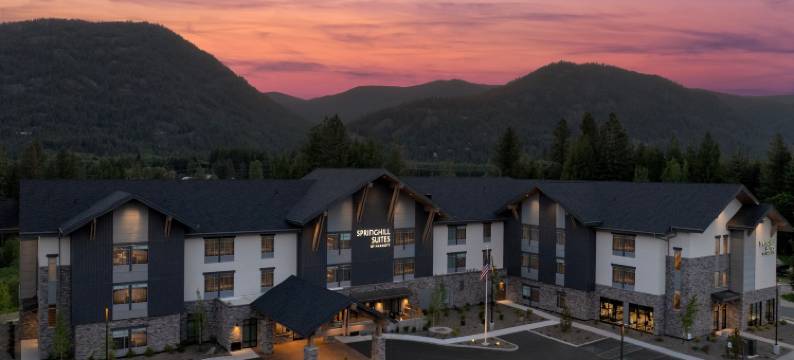 桑德波因特春丘酒店(SpringHill Suites Sandpoint)图片