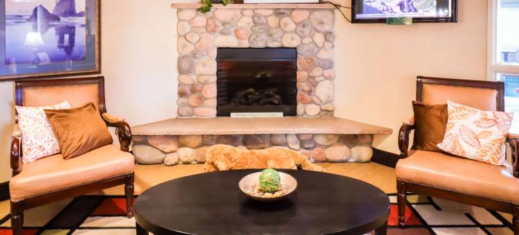 奥林匹克国家公园-西奎姆品质酒店及套房(Quality Inn & Suites Sequim at Olympic National Park)图片