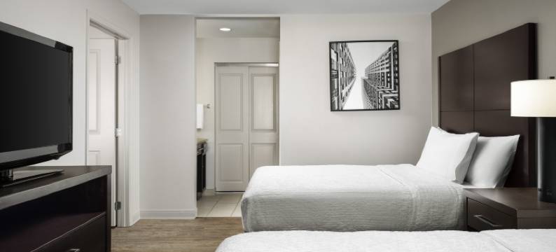 纽约州卡尔珀雷斯-加登城Homewood Suites by Hilton(Homewood Suites by Hilton Carle Place - Garden City)图片