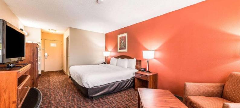 诺曼湖旅馆及套房(Garner Hotel CORNELIUS LAKE NORMAN by IHG)图片