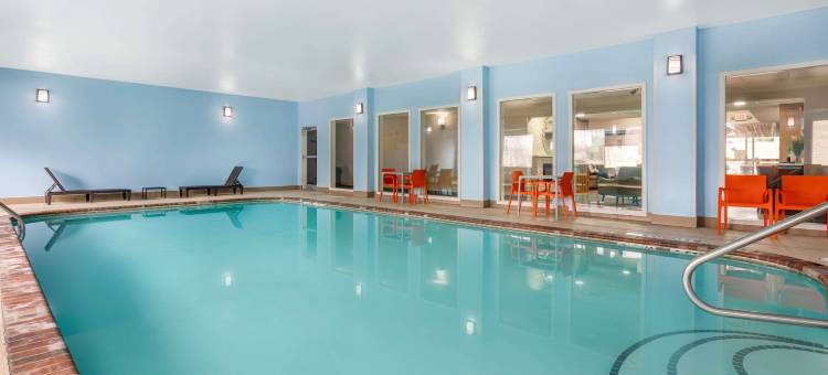 康威舒适套房酒店(Comfort Inn & Suites Conway)图片