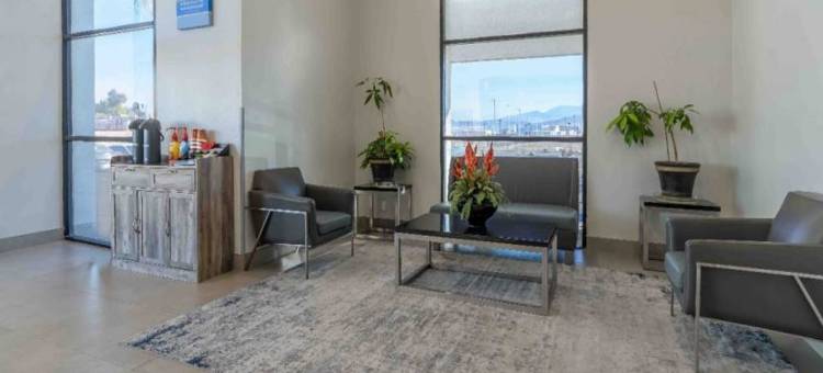 加利福尼亚佩里斯 6 号开放式套房酒店(Studio 6 Suites Perris, CA)图片