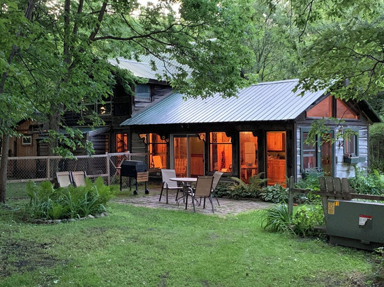 A Rustic Cabin on Long Lake