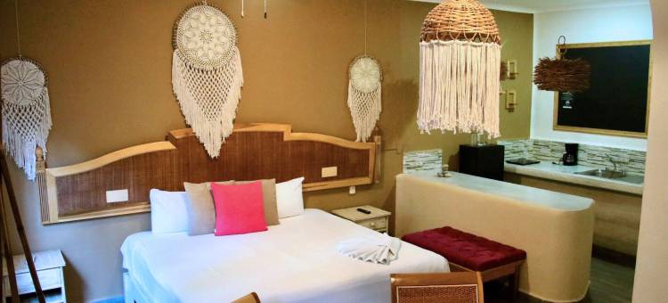 圣地露亚海滩(Santuario Playa)图片