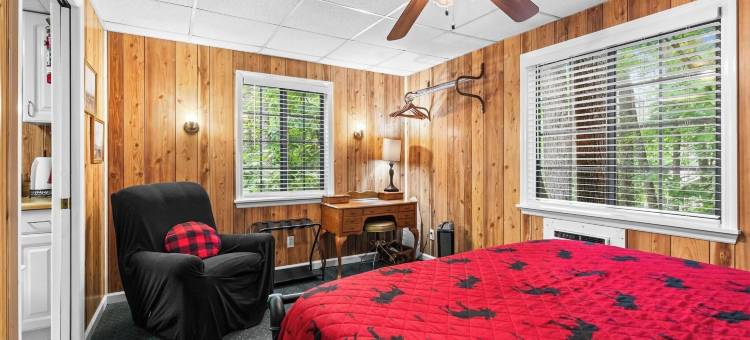 瀑布旅馆(The Cascades Inn-Waterfall Retreat)图片