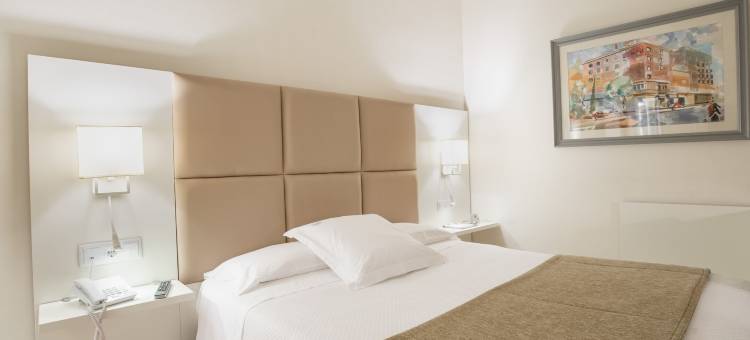 皮里尼奥酒店费格拉斯由皮埃尔和假日(Hotel Pirineos Figueres by Pierre & Vacances)图片