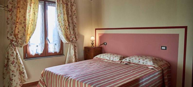 诗人的修道院(Eremo dei Poeti Albergo Diffuso)图片