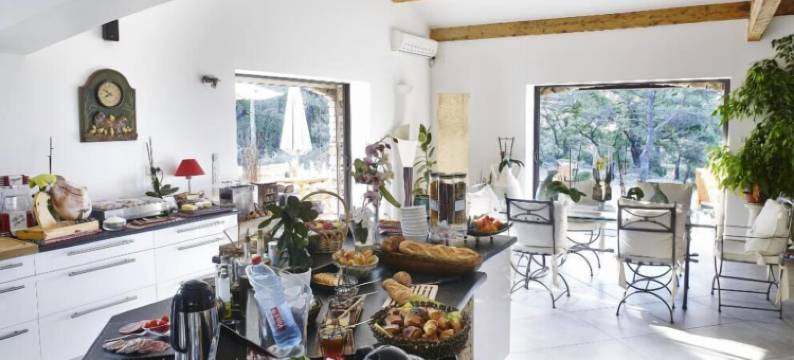 Joucas雅斯酒店(Hôtel le Jas de Joucas)图片