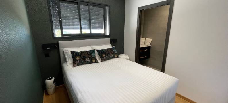 湖畔雷斯坦克酒店(Les Restanques du Lac)图片