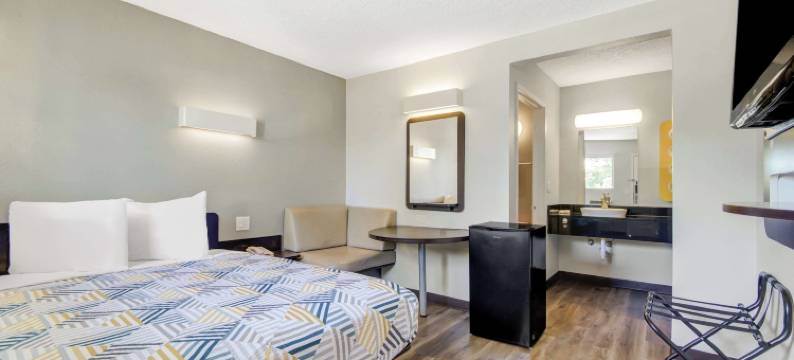 圣何塞机场6号汽车旅馆(Motel 6 San Jose, CA - Airport)图片