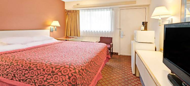 奥佛兰公园戴斯酒店(Days Inn by Wyndham Overland Park/Metcalf/Convention Center)图片