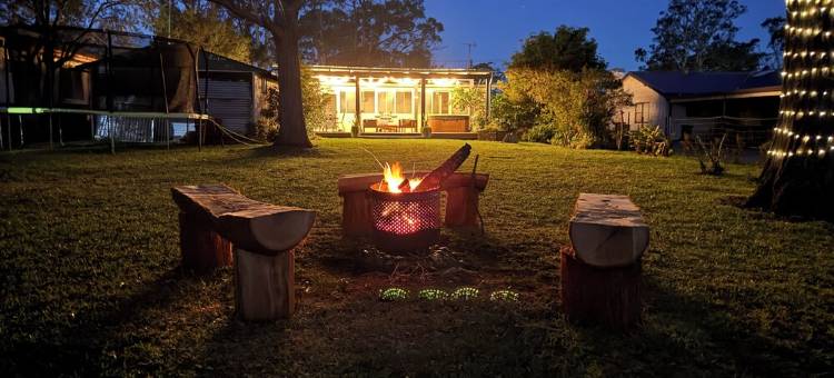 White Sandy Beach, Hot Spa, Fire Pit, Outdoor Living Area, Trampoline & More图片