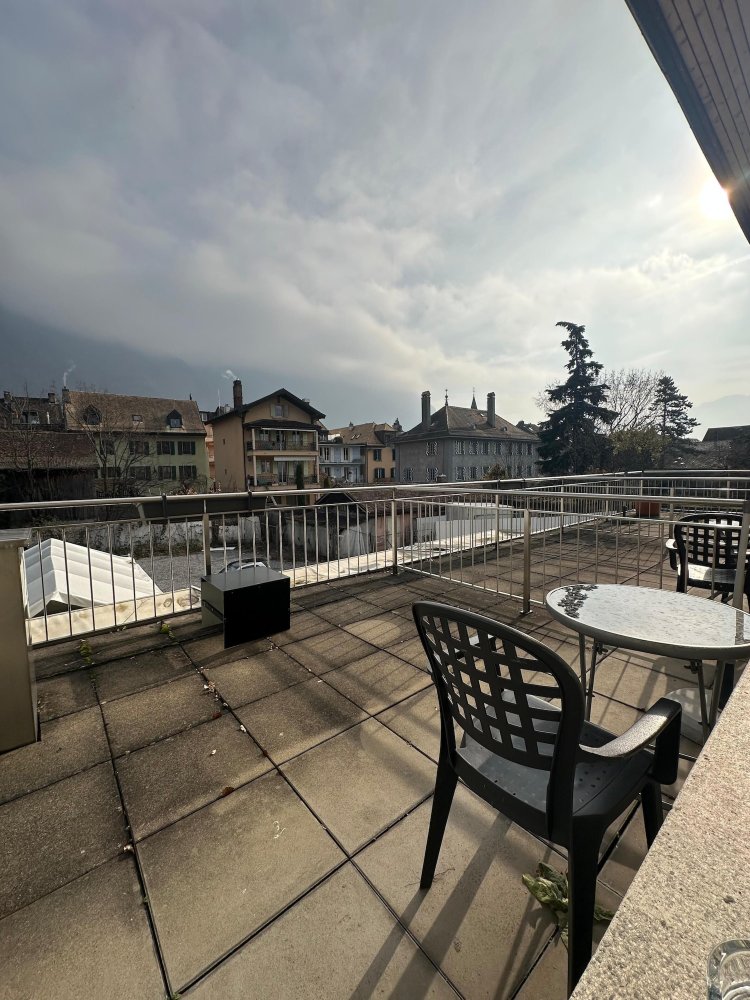 Hotel du Quai Over view