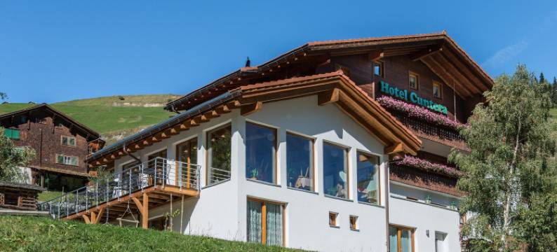 康塔酒店(Hotel Cuntera)图片