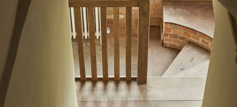 三匕首酒店(The Three Daggers)图片